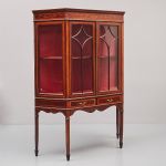 1055 8218 DISPLAY CABINET